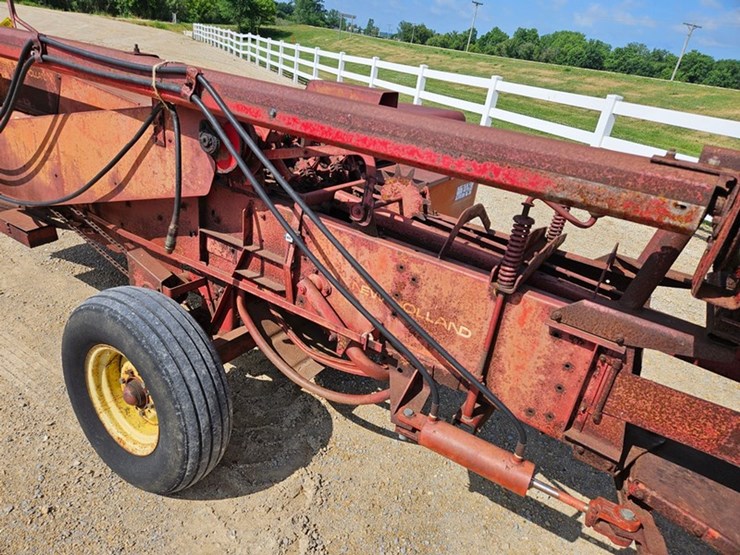 new-holland-273-image-26