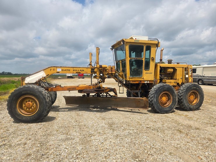 1981-caterpillar-12g-image-5