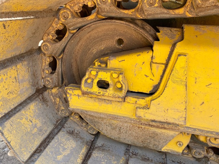 2006-komatsu-d61px-image-32
