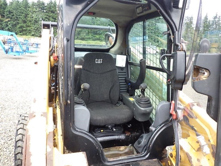 caterpillar-262d-image-24