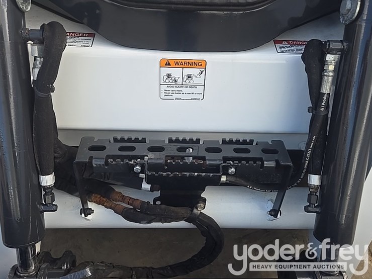 2018-bobcat-s590-image-18