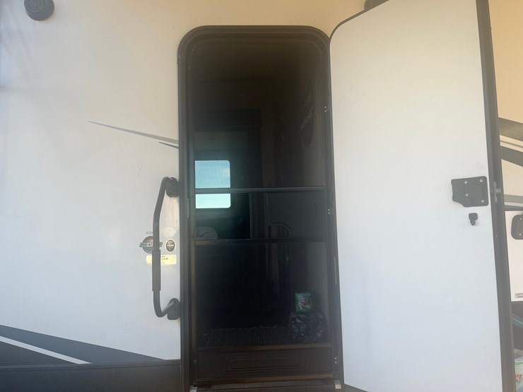 #510-•-2019-cruiser-aire-30bh-fifth-wheel-trailer-(prairie-farm)-(wi-title-in-delay)-image-21