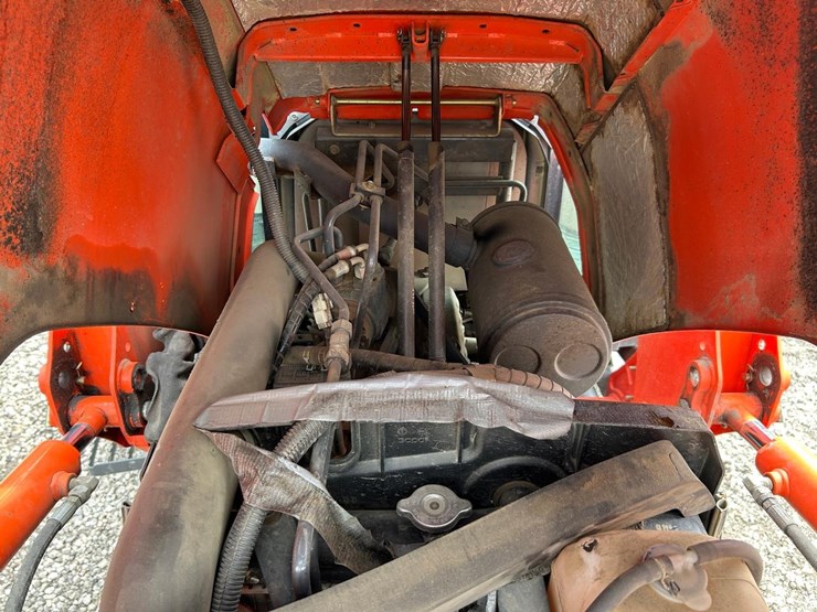 kubota-m7040d-image-11