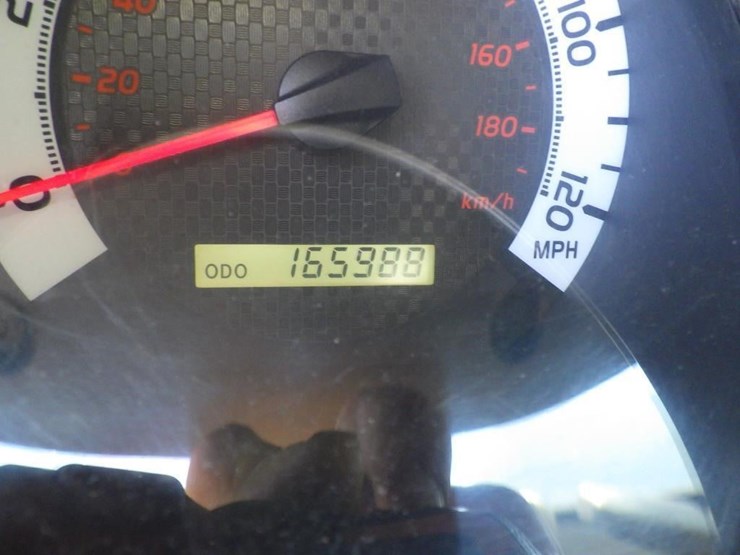 2013-toyota-tacoma-image-14