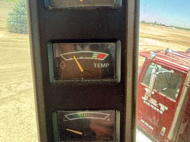 1992-john-deere-9500-image-31