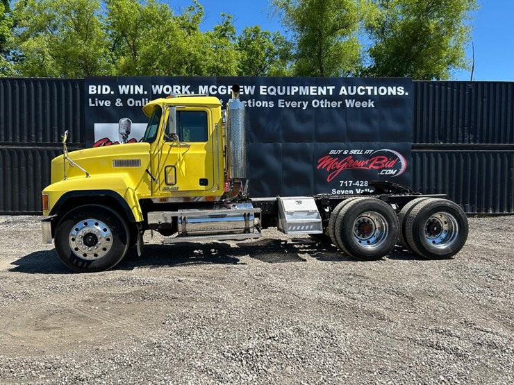 mack-ch613-image-1