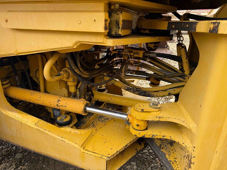 john-deere-544-image-14
