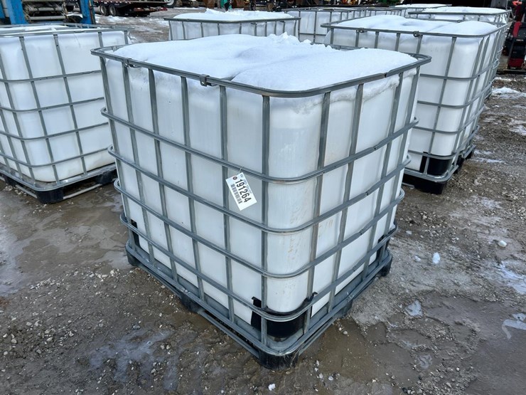 water-tank-tote-image-1