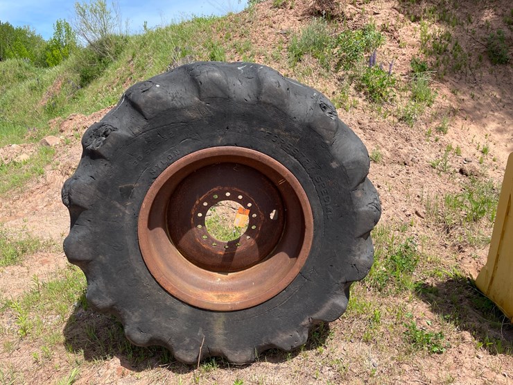 john-deere-14-image-1