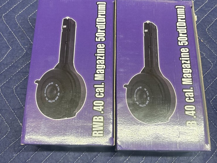 #56-•-2-rwb-.40-caliber-glock-50-round-drum-mags-image-1