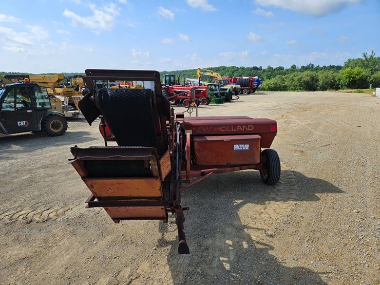 new-holland-273-image-4