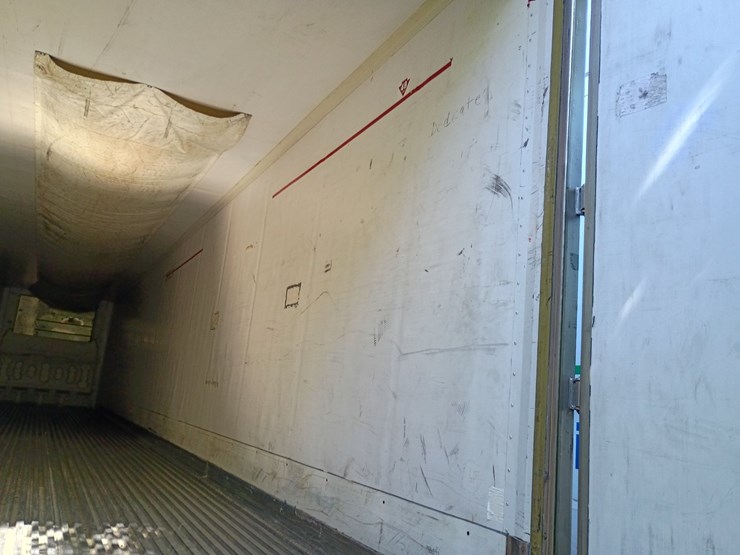 2013-hyundai-reefer-image-40