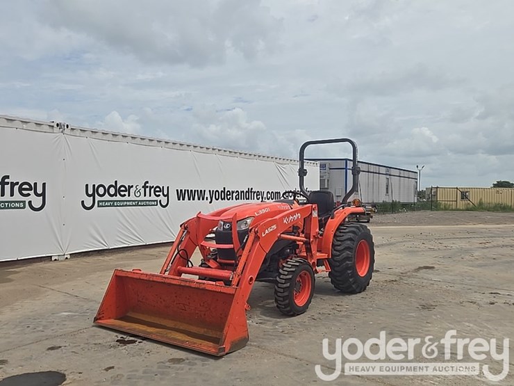 2019-kubota-l3901d-image-1