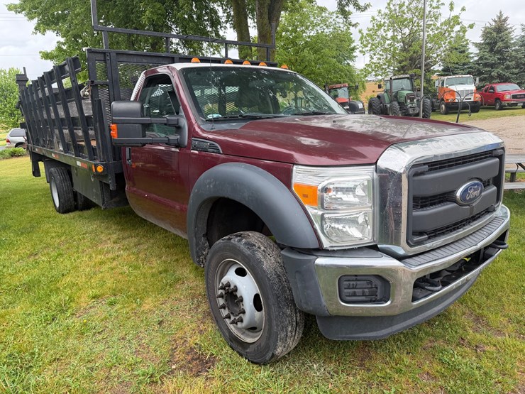 2015-ford-f550-image-3