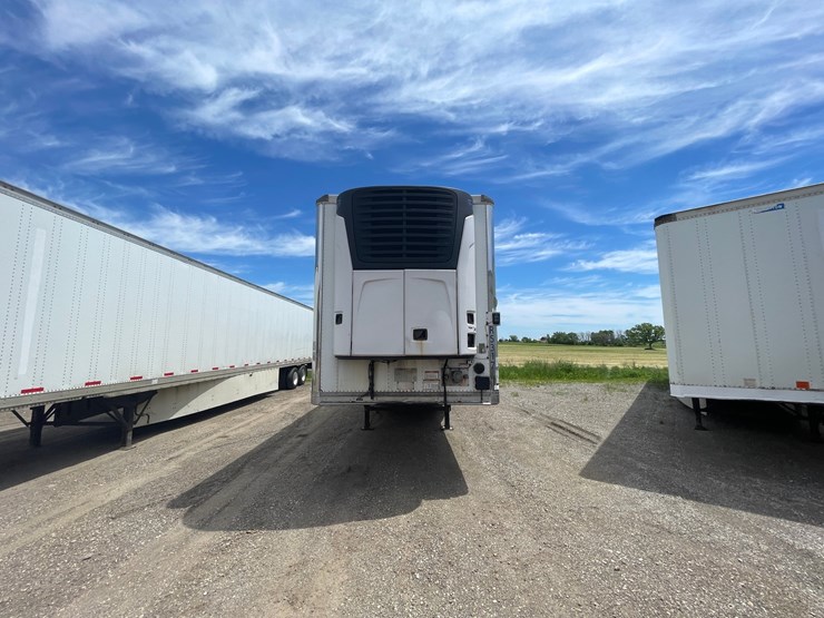 #402-•-2017-great-dane-semi-trailer-w/reefer-(has-wi-title)-(denmark,-wi)-image-2