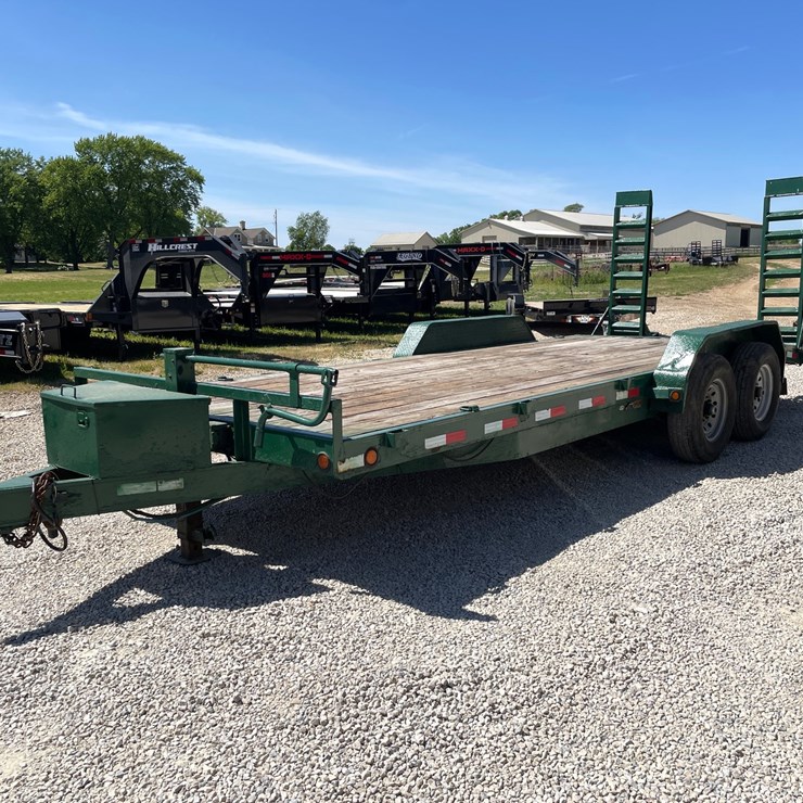 #452 • 2018 Load Trail 20' Tandem Axle Trailer 20' Flatbed Trailer (Has MN Title) (Helenville,WI)
