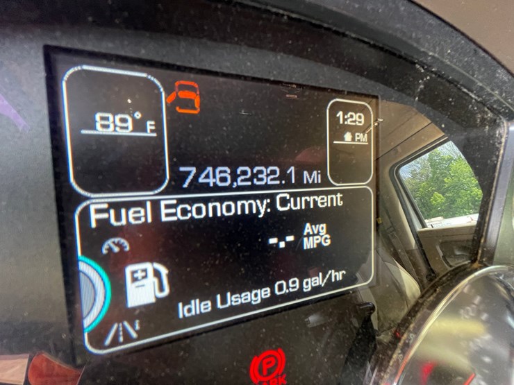 2016-kenworth-t680-image-65