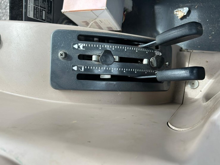 kubota-m7040d-image-28