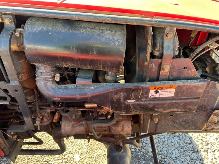 massey-ferguson-1235-image-10