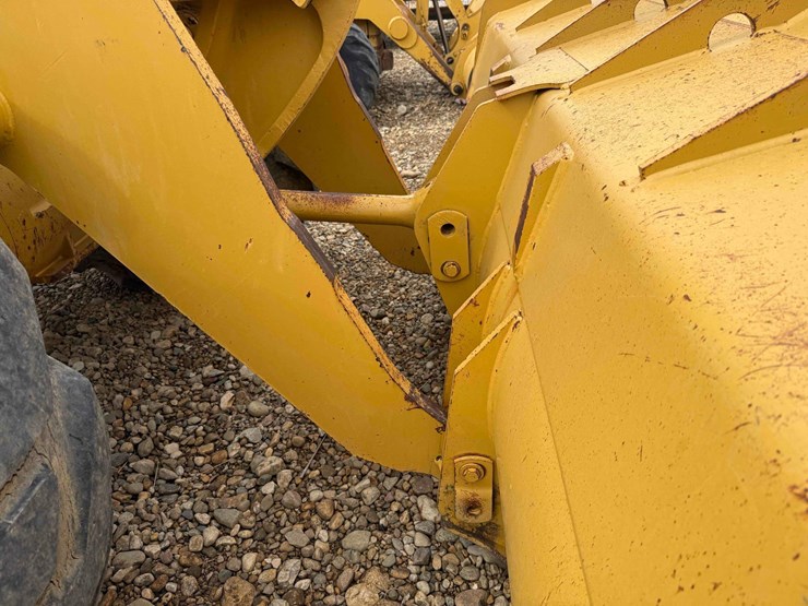 caterpillar-950g-image-7