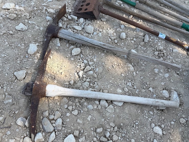 #5517-•-shingle-rake-image-6