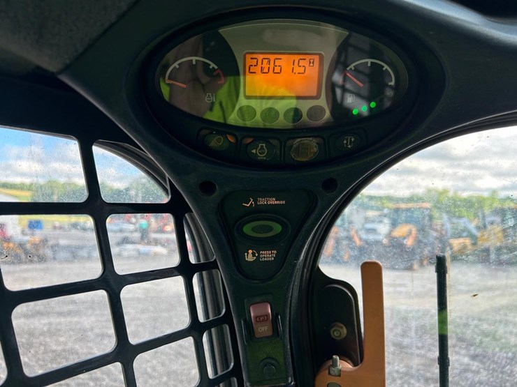 2018-bobcat-t770-image-22