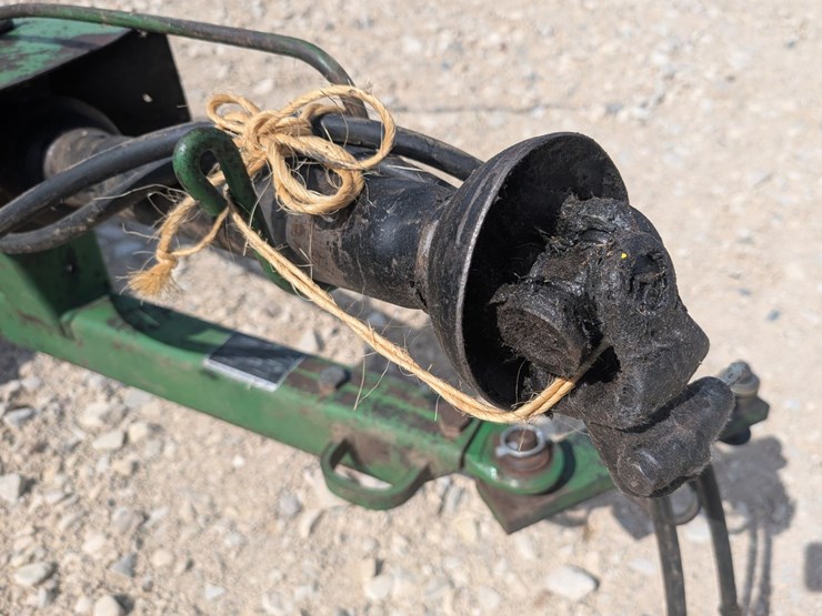 john-deere-327-image-15