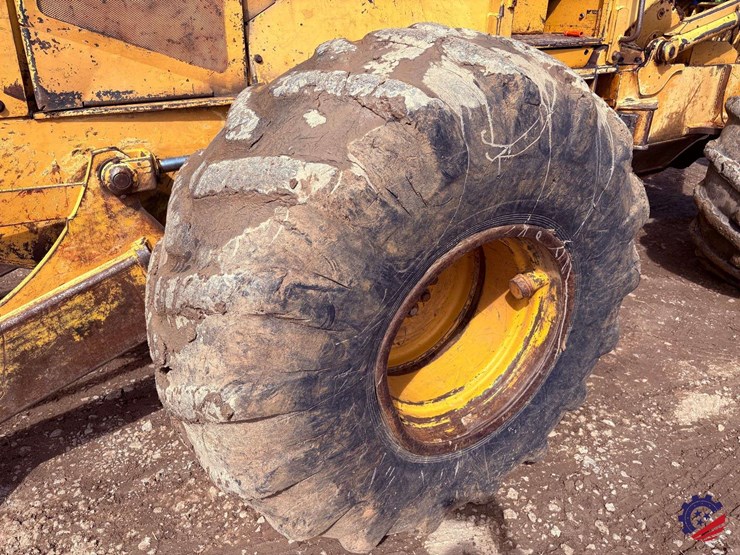1993-deere-548e-image-12