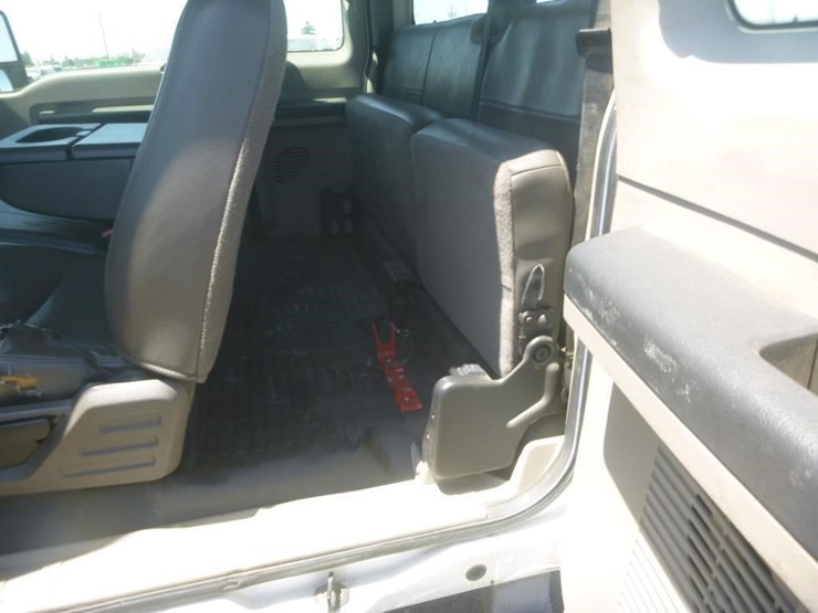2009-ford-f450-image-9