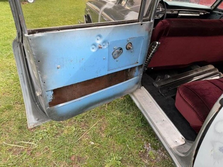 1961-mercury-limousine-1w62v542111-image-14