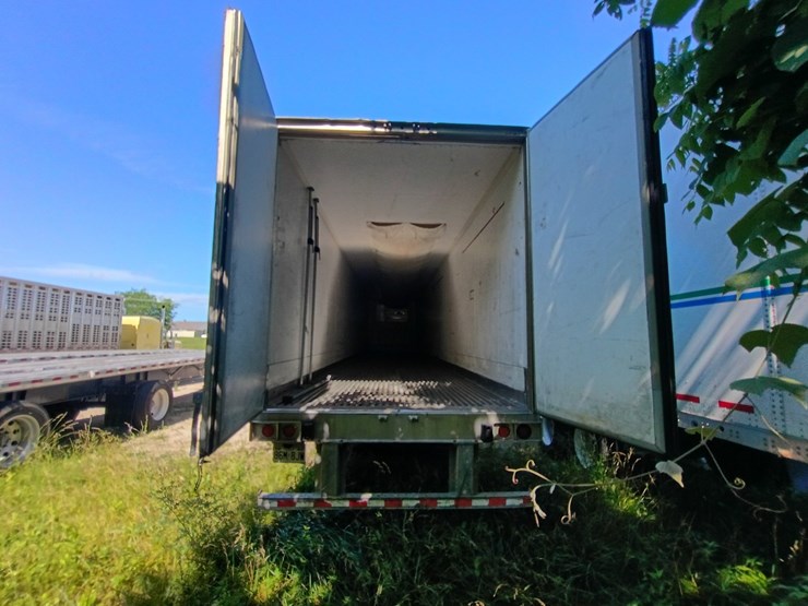 2013-hyundai-reefer-image-36