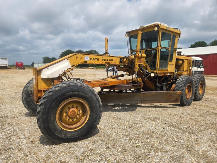 1981-caterpillar-12g-image-3