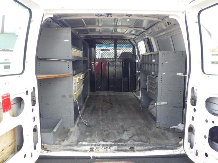 2000-ford-f250-xl-image-9