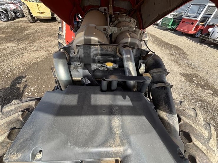 2018-kubota-m5-111d-image-34