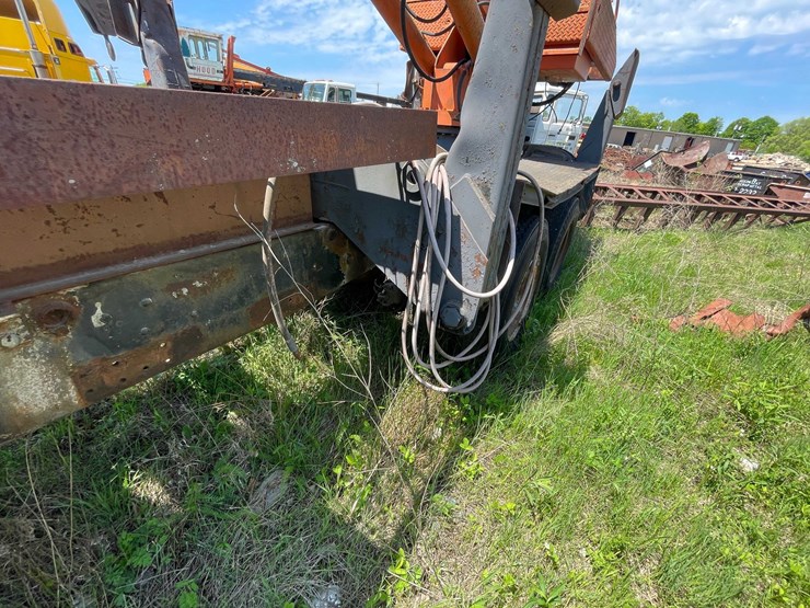 ford-l9000-image-17