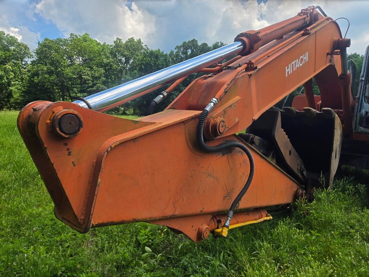 hitachi-ex160-lc-image-109