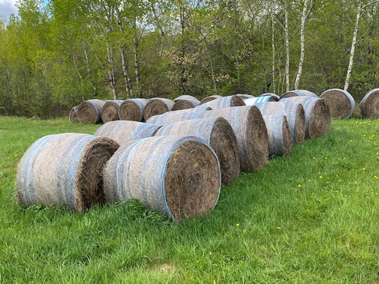 #258-•-(11)-2025-net-wrapped-grass-hay-bales-(stone-lake,-wi)-image-5