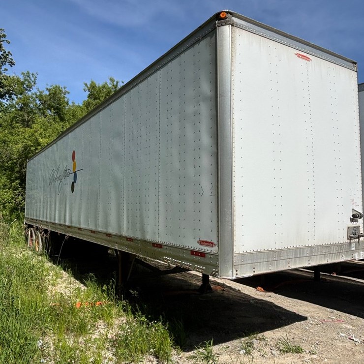 #422 • 2008 Semi Van Trailer (No Title)(Watertown,WI)