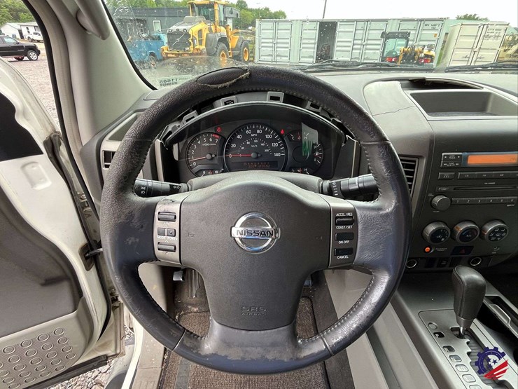 2004-nissan-titan-image-53