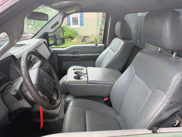 2015-ford-f550-image-12