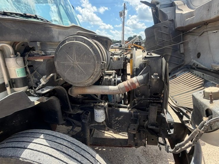 2002-international-4000-image-52