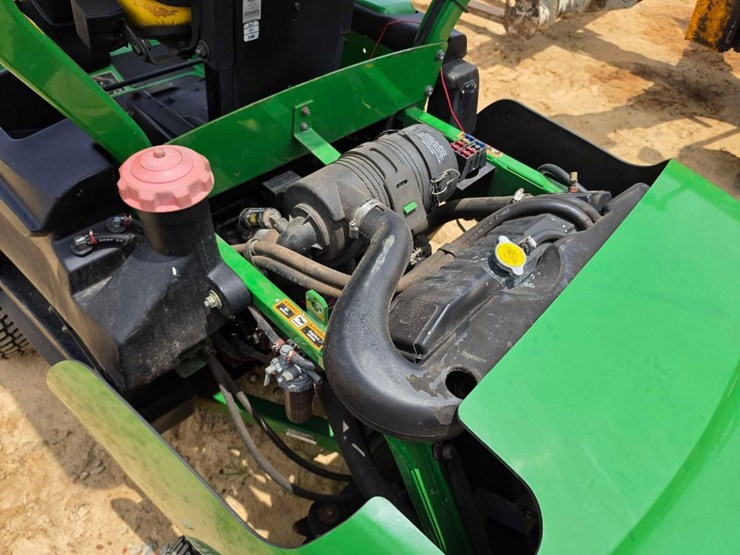 john-deere-1445-image-10