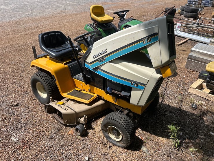 cub-cadet-1720-image-1
