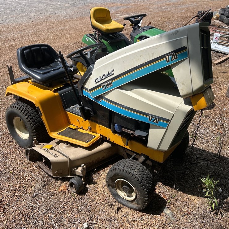 CUB CADET 1720