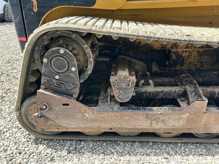 caterpillar-277-image-14