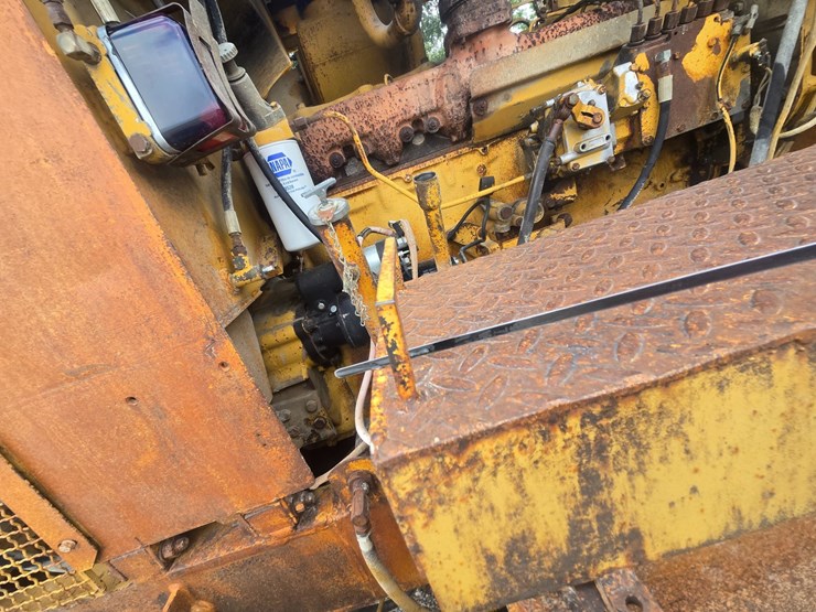 1981-caterpillar-12g-image-33