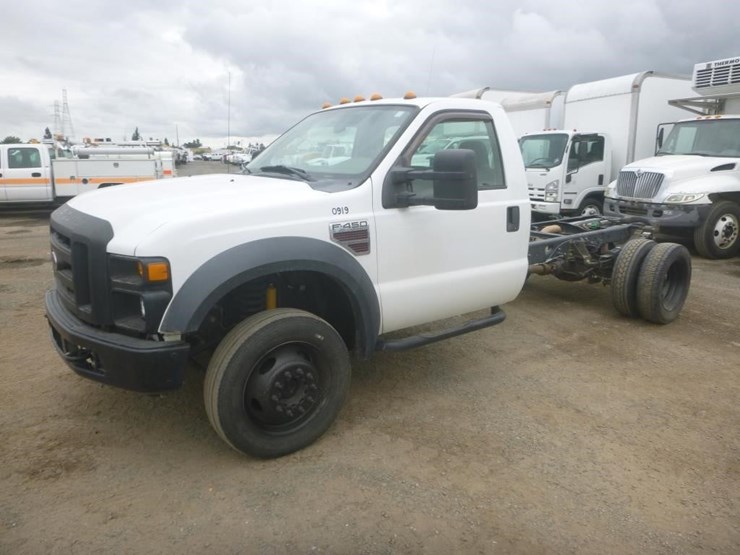 2009-ford-f450-image-1