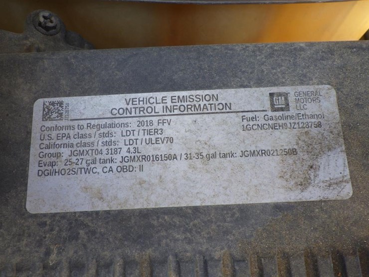 2018-chevrolet-1500-image-11