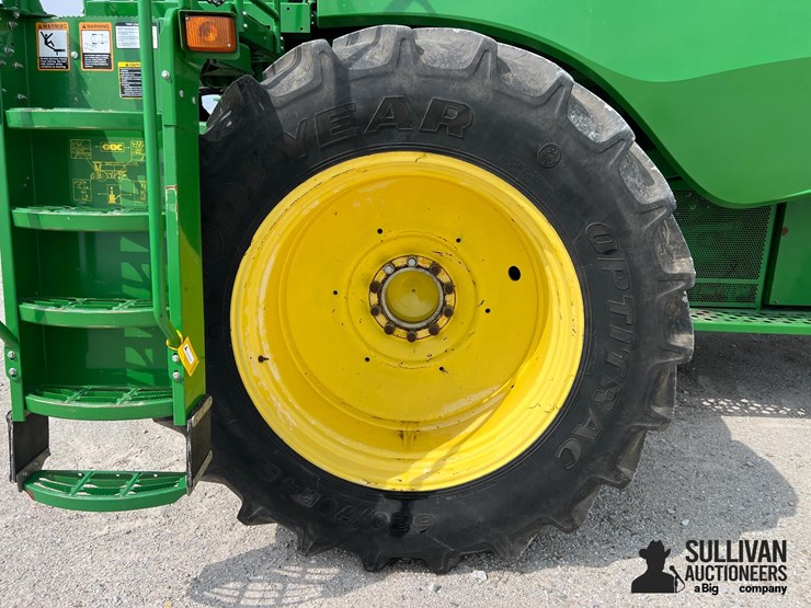 2013-john-deere-s680-image-10