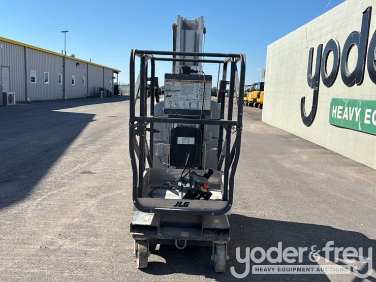 2016-jlg-15mvl-image-4